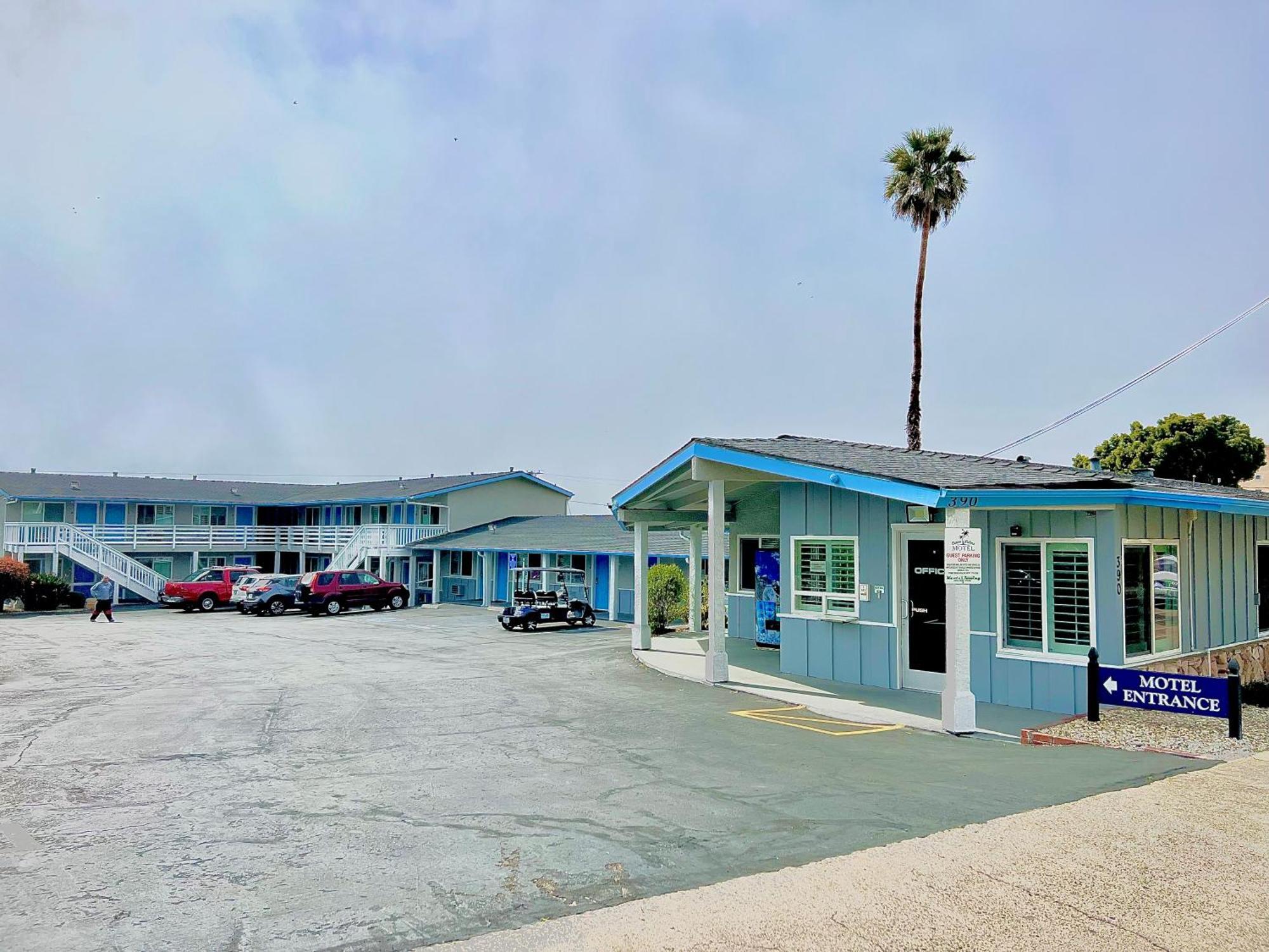 Motel Ocean Palms 2*