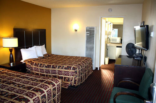 Motel Ocean Palms 2*